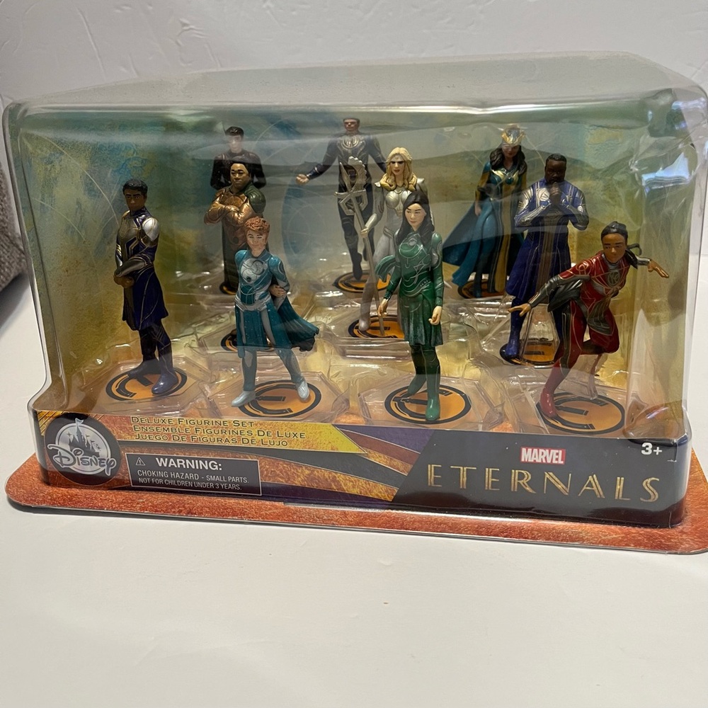 Disney Marvel Eternals Deluxe 10 Piece Figurine Set. New Unopened